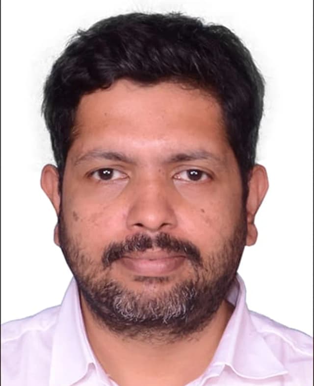 Dr.M.Murali